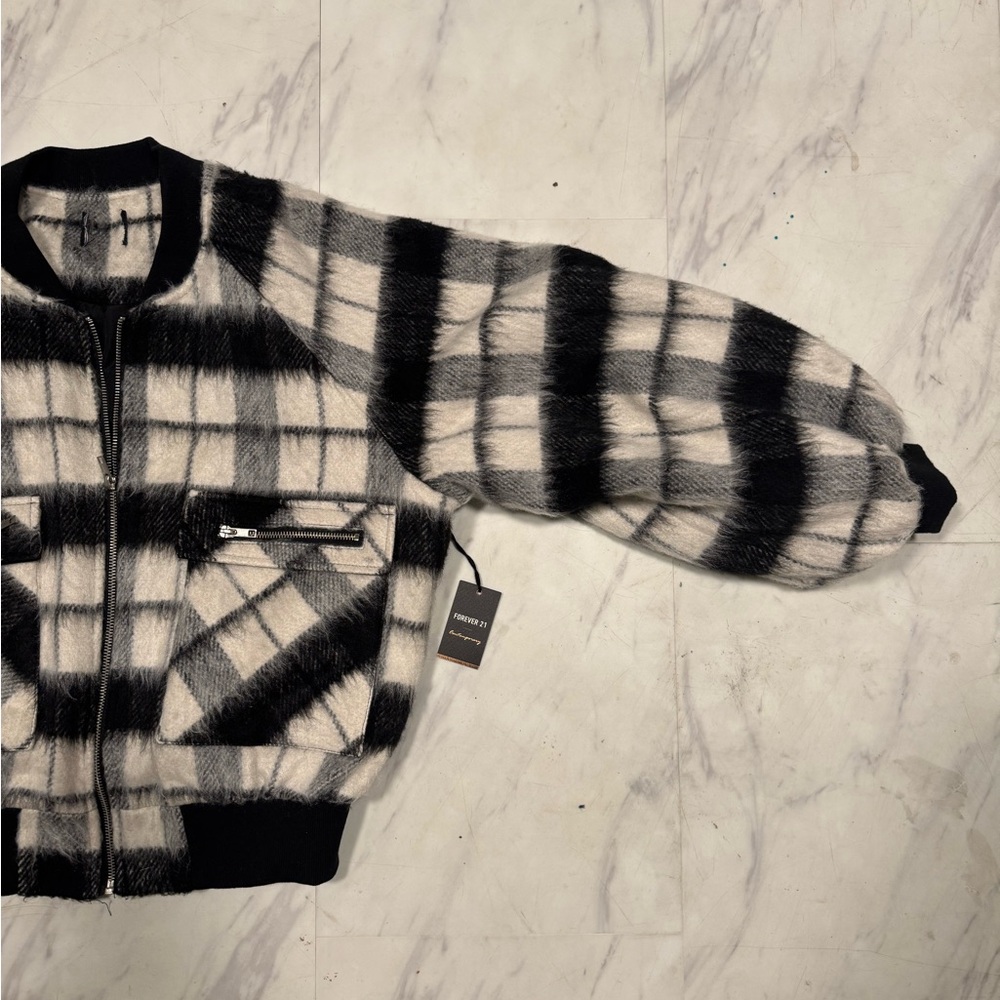 Forever 21 plaid bomber jacket - Picture 2 of 6